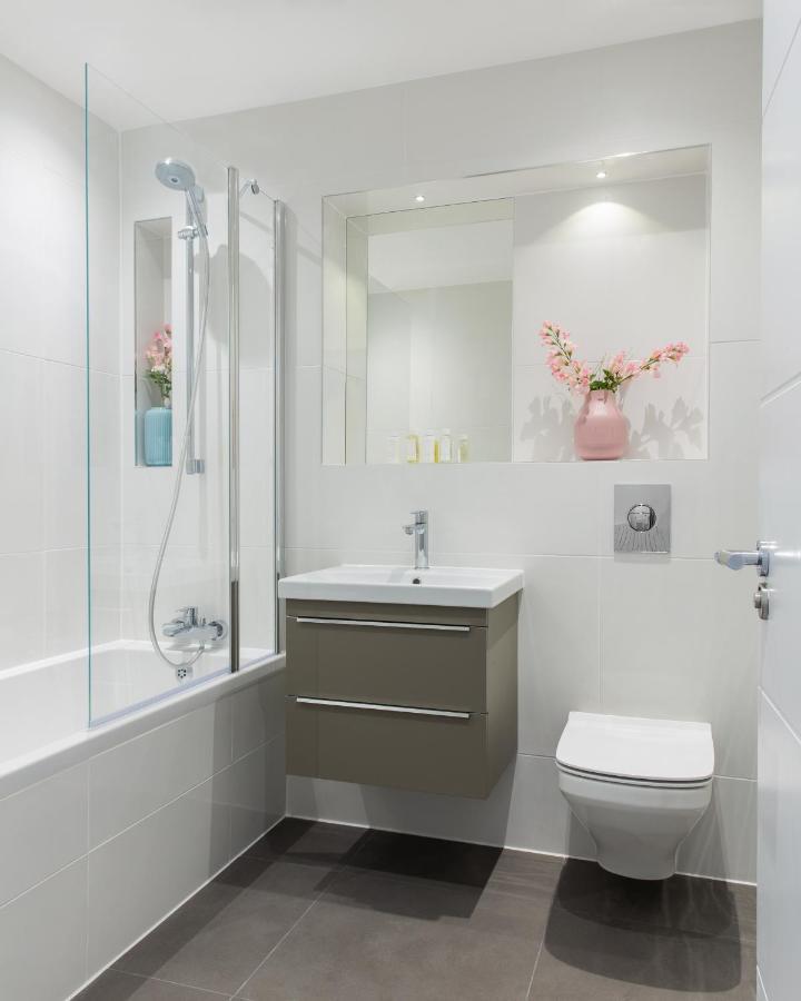 Queens Park By Viridian Apartments ลอนดอน ภายนอก รูปภาพ